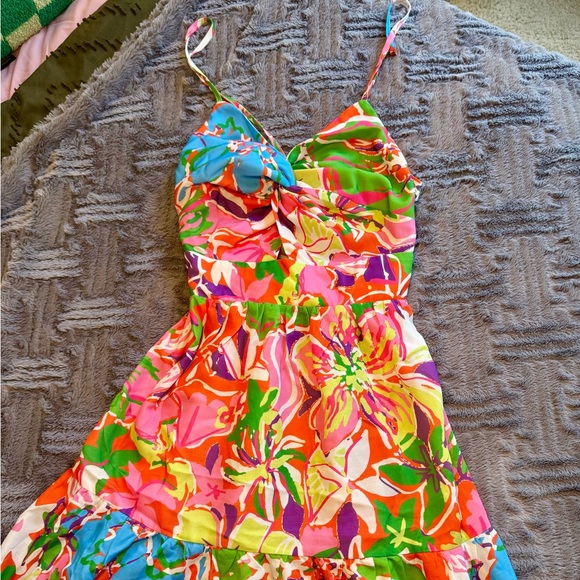 Women’s Bright Floral Tie Dress - Picture 2 of 5
